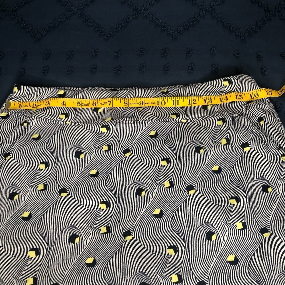 N*VO Golf Skort, Navy Blue & Yellow, Size M - Picture 6 of 10